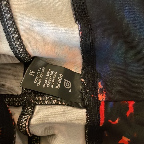 Galaxy Leggings with Mesh Cutouts - Picture 5 of 6